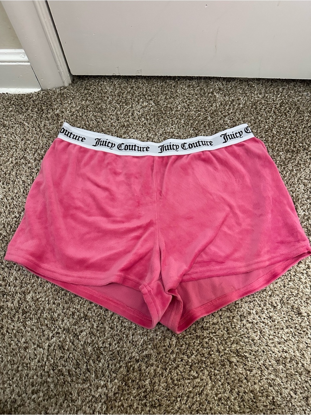 Juicy Couture Pink Velour Shorts - Picture 1 of 3